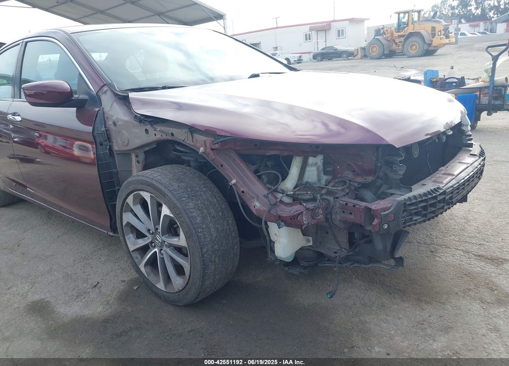 2015 HONDA ACCORD VIN: 1HGCR2F51FA123537