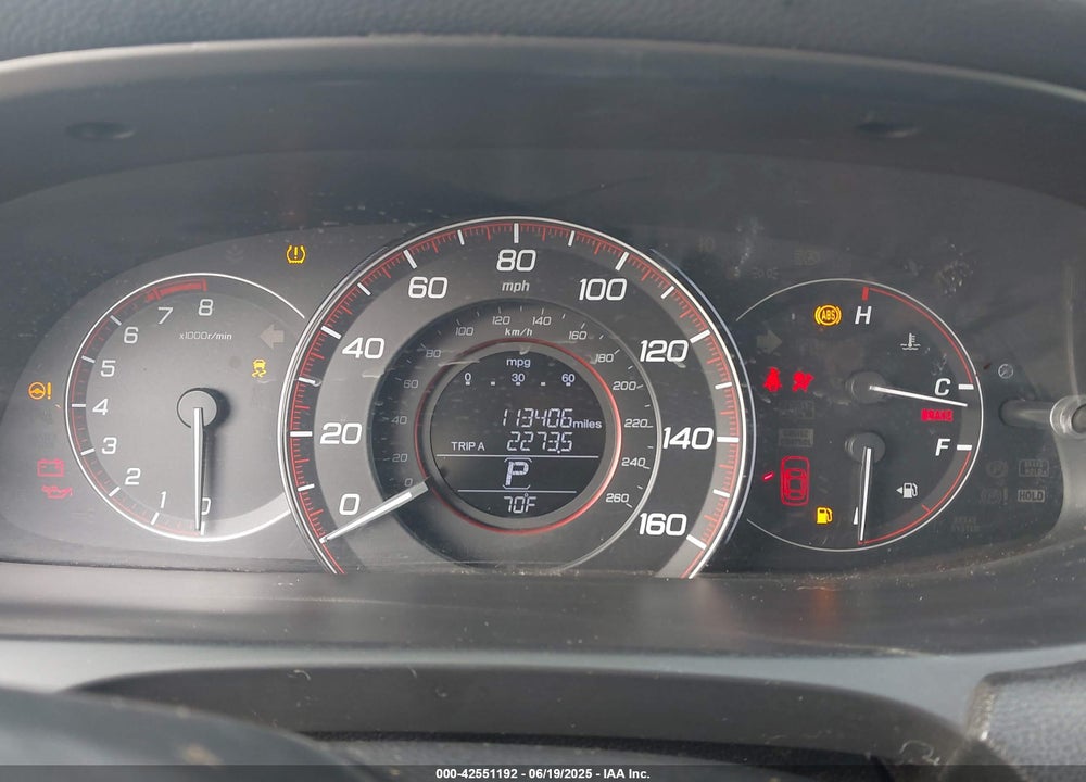 2015 HONDA ACCORD VIN: 1HGCR2F51FA123537