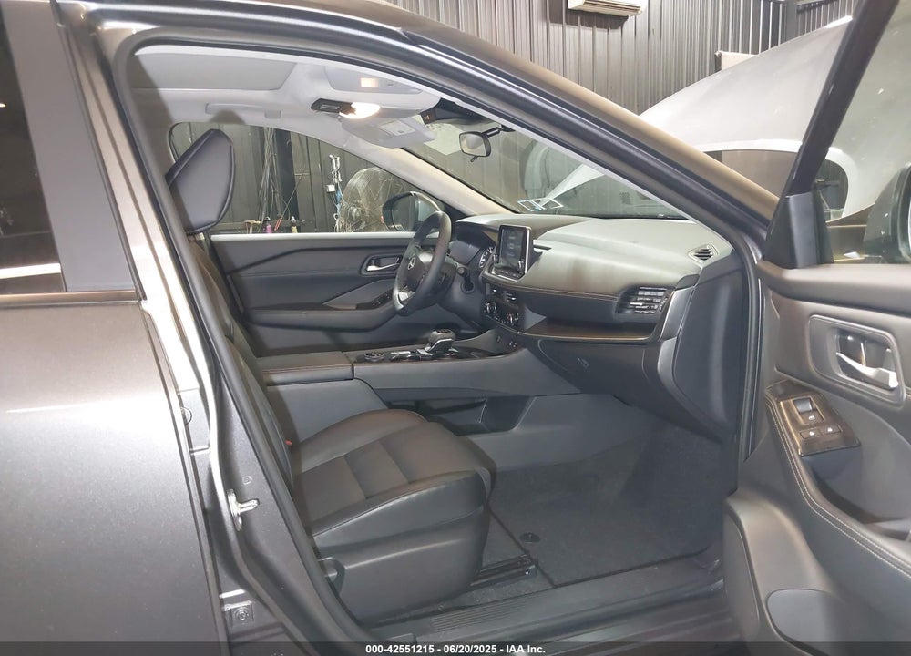 2025 NISSAN ROGUE VIN: 5N1BT3BB5SC674951