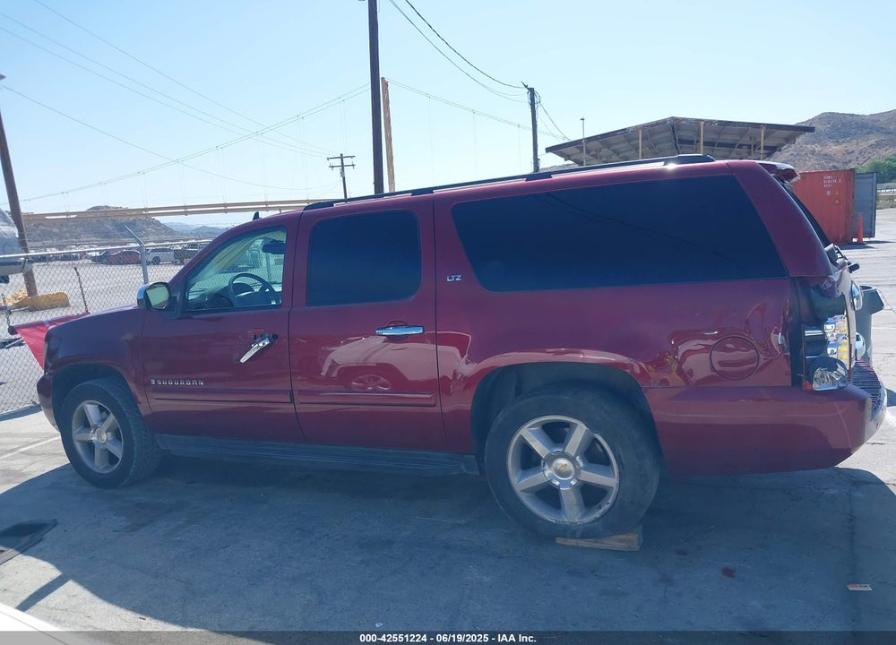 2007 CHEVROLET SUBURBAN 1500 VIN: 3GNFK16347G260507