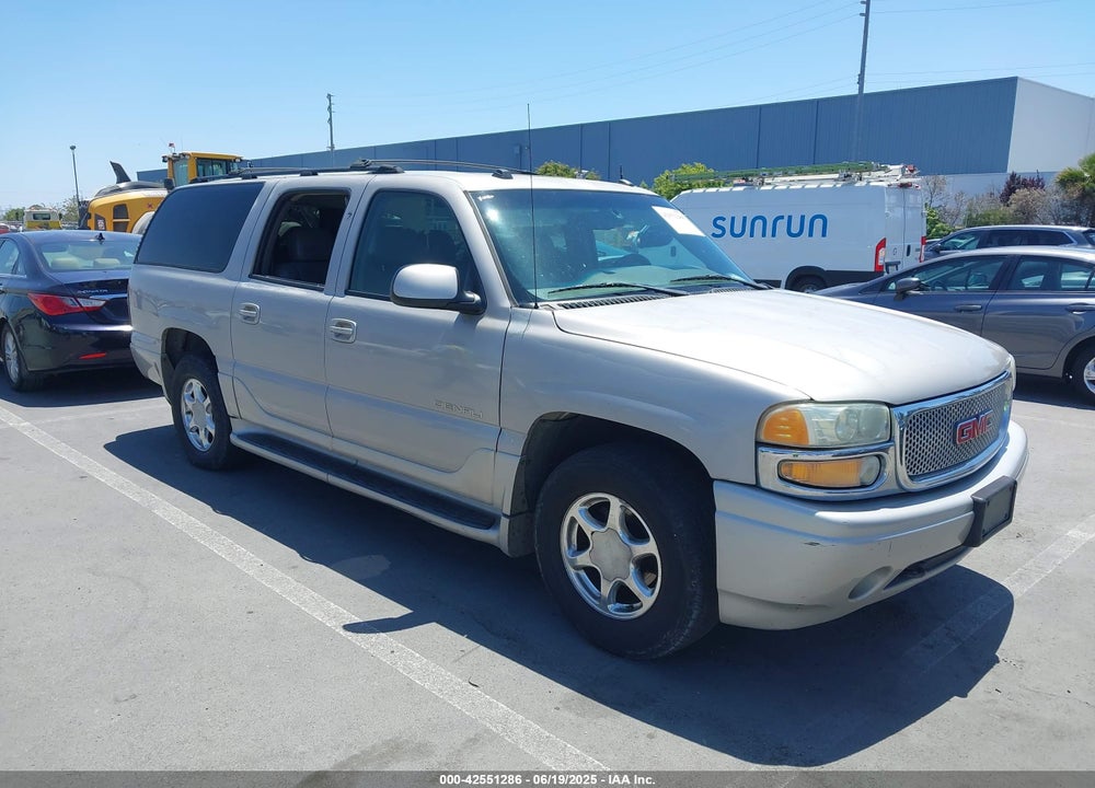2004 GMC YUKON XL 1500 DENALI VIN: 1GKFK66U94J327700