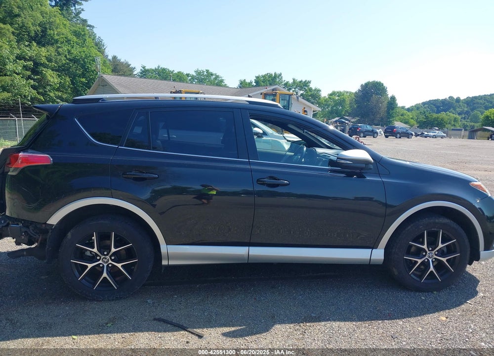 2016 TOYOTA RAV4 VIN: JTMJFREV2GJ089599