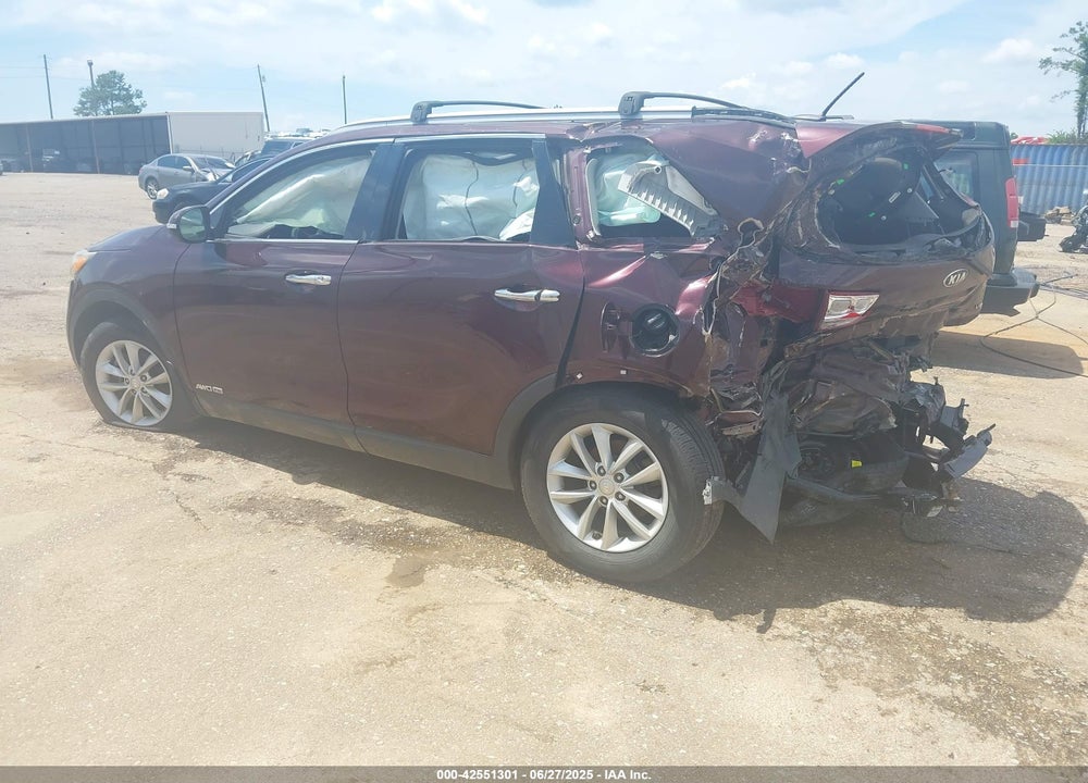 2017 KIA SORENTO 3.3L LX VIN: 5XYPGDA58HG309135