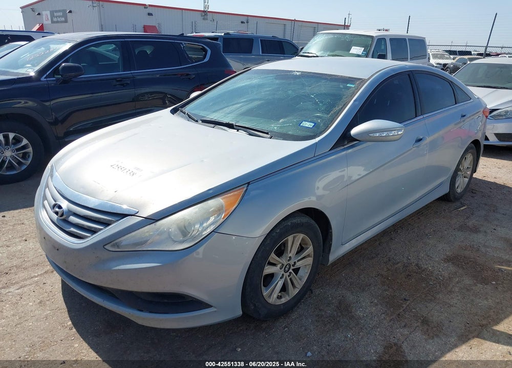 2014 HYUNDAI SONATA VIN: 5NPEB4AC0EH905865