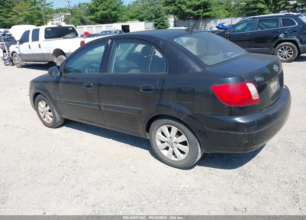 2011 KIA RIO VIN: KNADH4A35B6950667