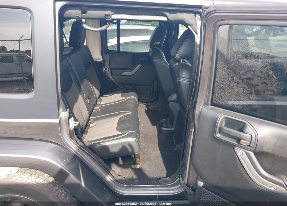 2018 JEEP WRANGLER JK UNLIMITED VIN: 1C4BJWDG9JL860947