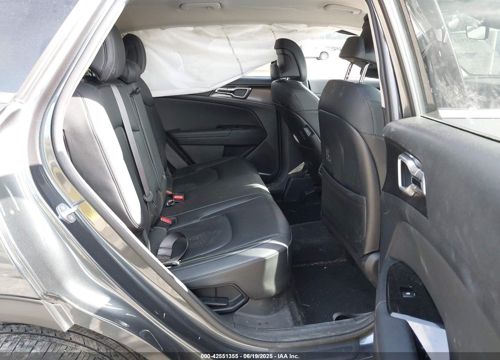 2023 KIA SPORTAGE HYBRID EX VIN: KNDPVCAGXP7091731