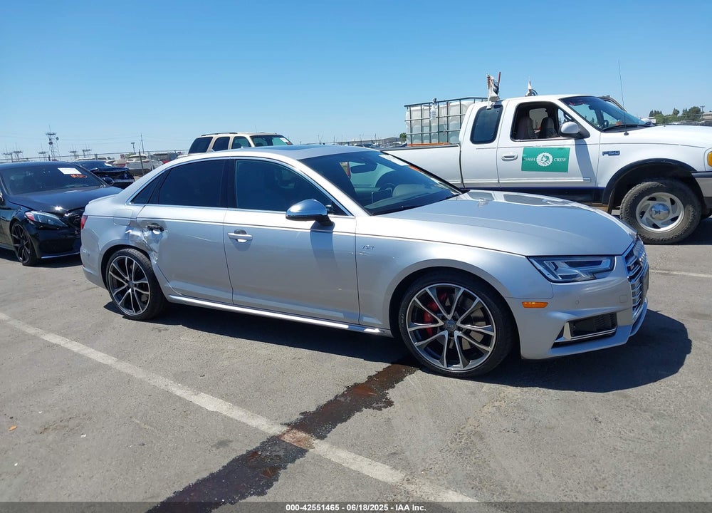 2018 AUDI S4 VIN: WAUC4AF44JA100841