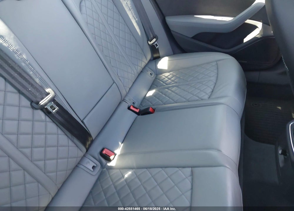 2018 AUDI S4 VIN: WAUC4AF44JA100841