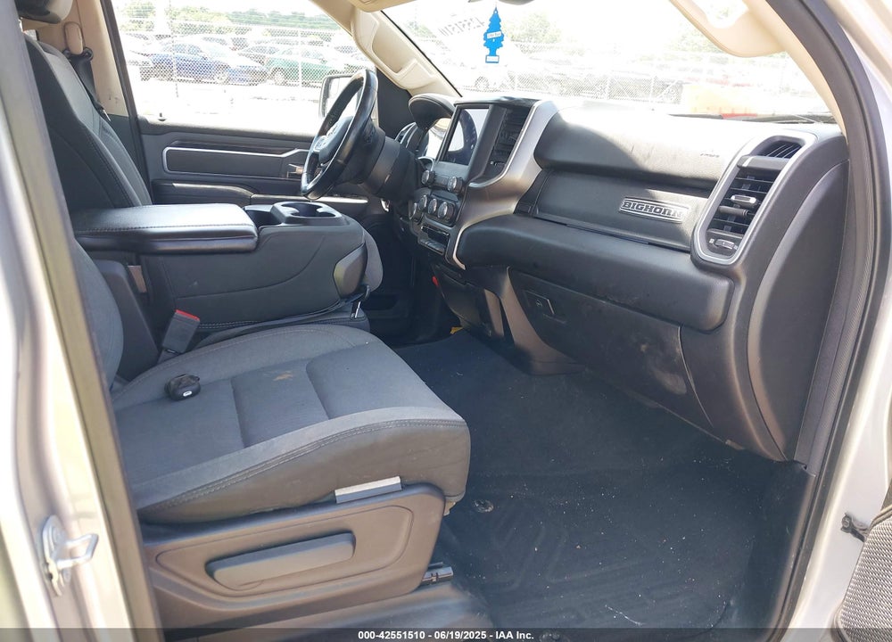 2019 RAM 1500 BIG HORN VIN: 1C6SRFFT5KN814208