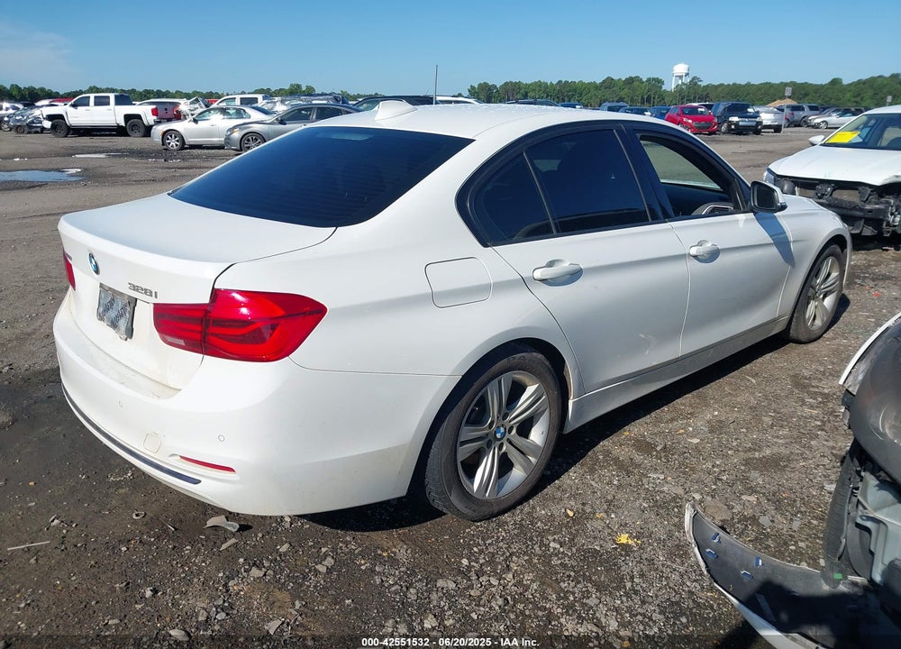 2016 BMW 3 SERIES VIN: WBA8E3G50GNT77882