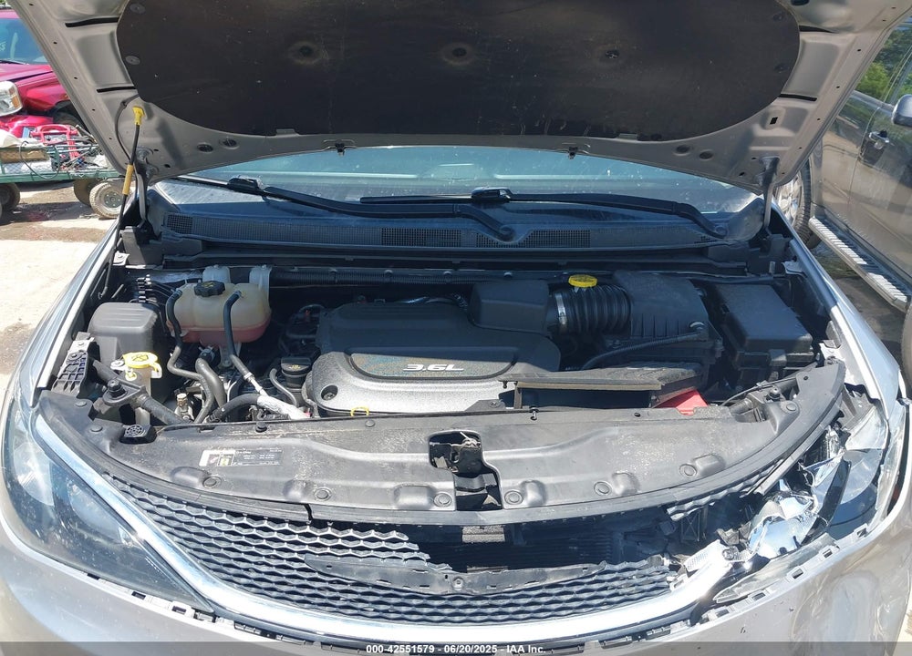 2017 CHRYSLER PACIFICA LX VIN: 2C4RC1CG1HR837189