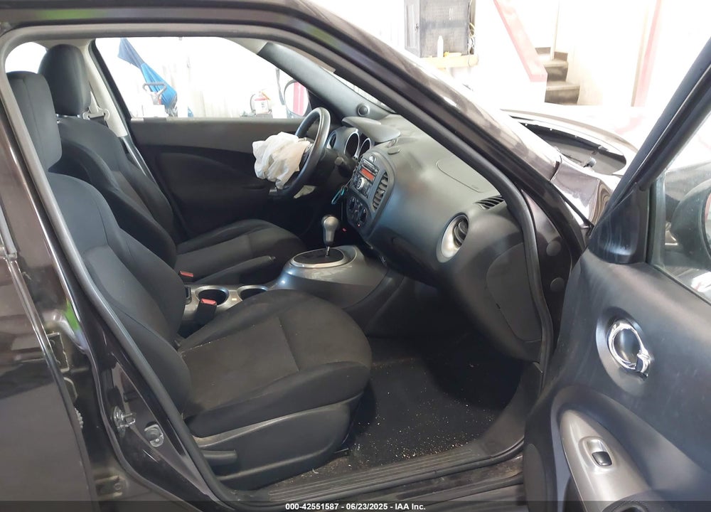 2014 NISSAN JUKE VIN: JN8AF5MV0ET360790