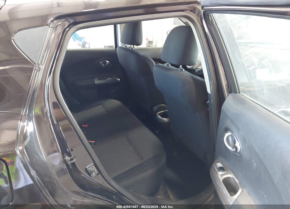2014 NISSAN JUKE VIN: JN8AF5MV0ET360790