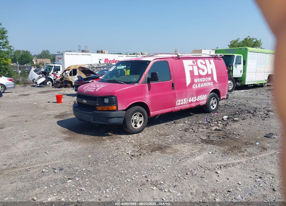 2005 CHEVROLET EXPRESS VIN: 1GCFG15X451110200