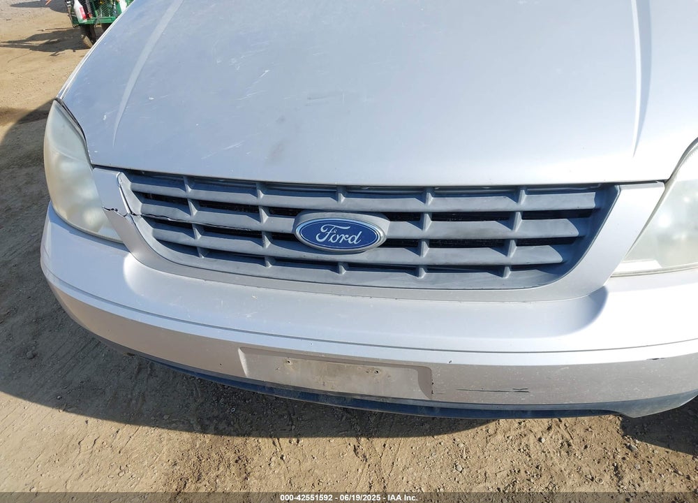 2005 FORD FREESTAR SES VIN: 2FMZA576X5BA68402