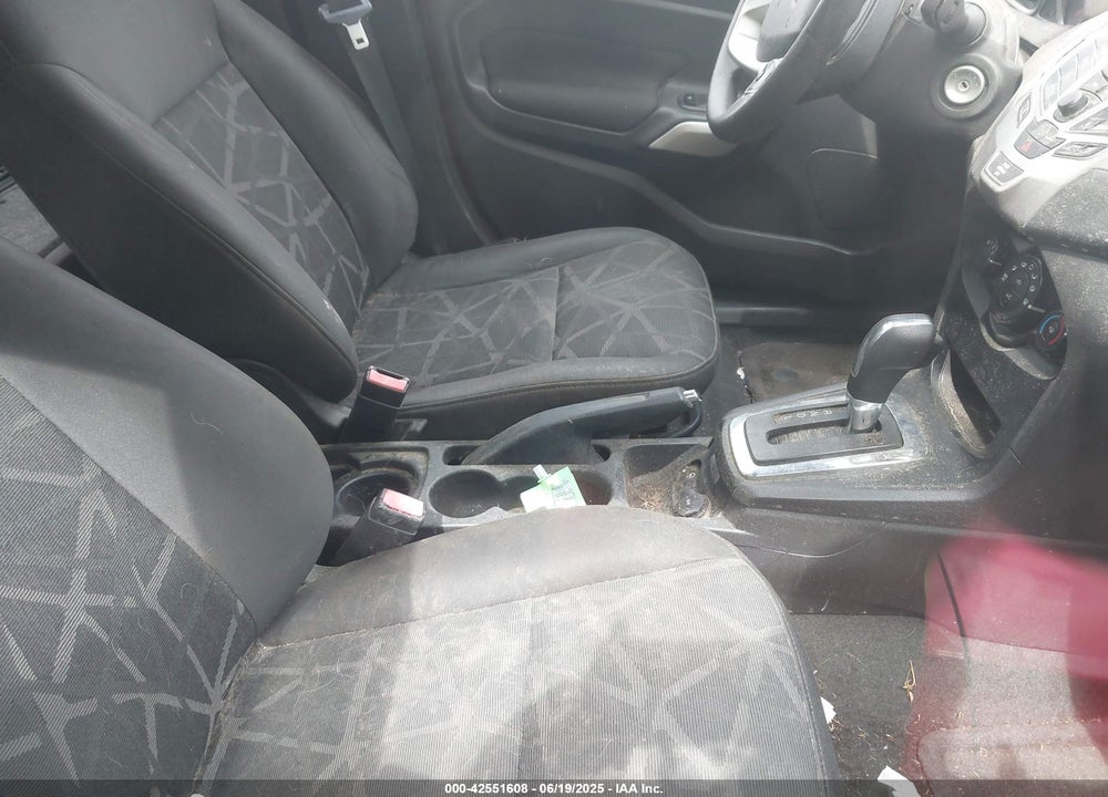 2011 FORD FIESTA VIN: 3FADP4EJ7BM219047