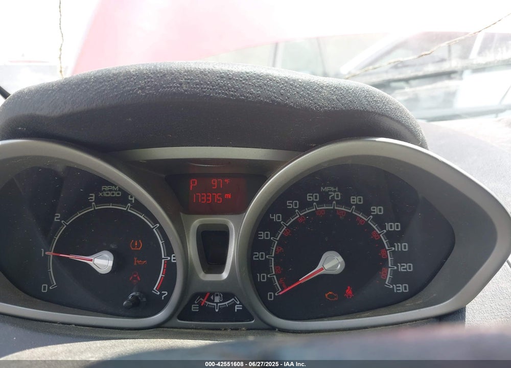 2011 FORD FIESTA VIN: 3FADP4EJ7BM219047