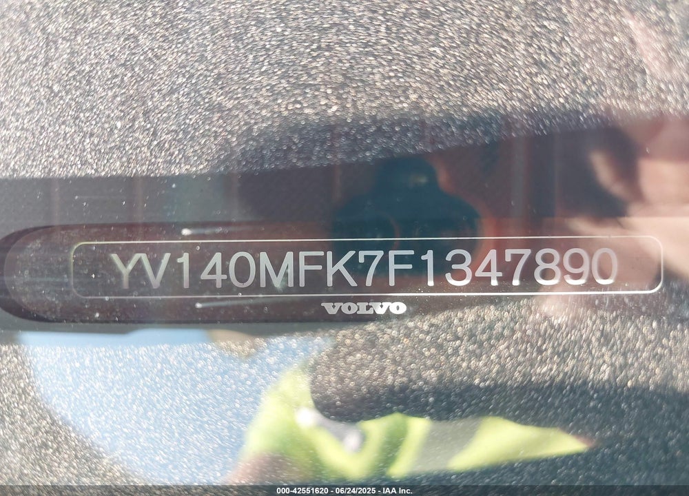 2015 VOLVO S60 T5 PREMIER VIN: YV140MFK7F1347890
