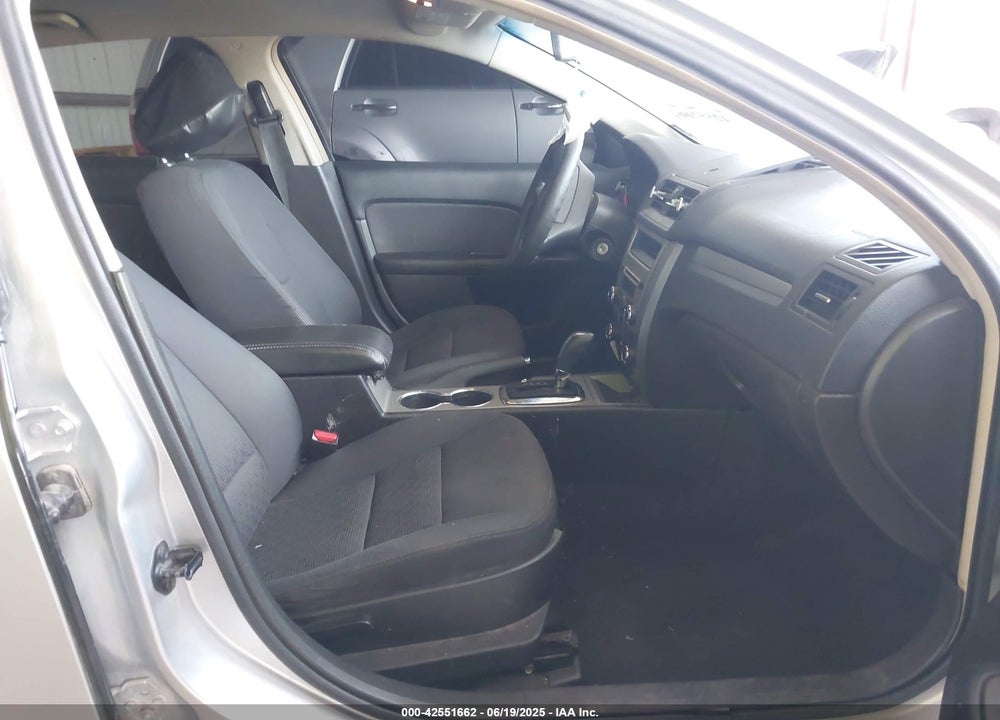 2012 FORD FUSION VIN: 3FAHP0HA4CR165202