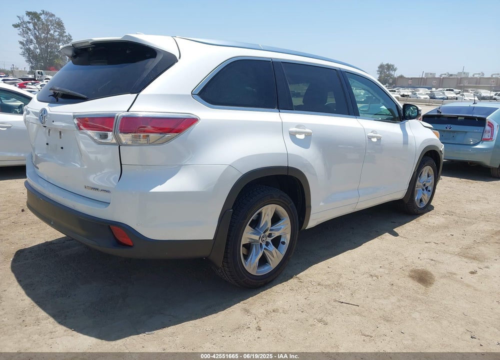 2016 TOYOTA HIGHLANDER VIN: 5TDDKRFH8GS329274