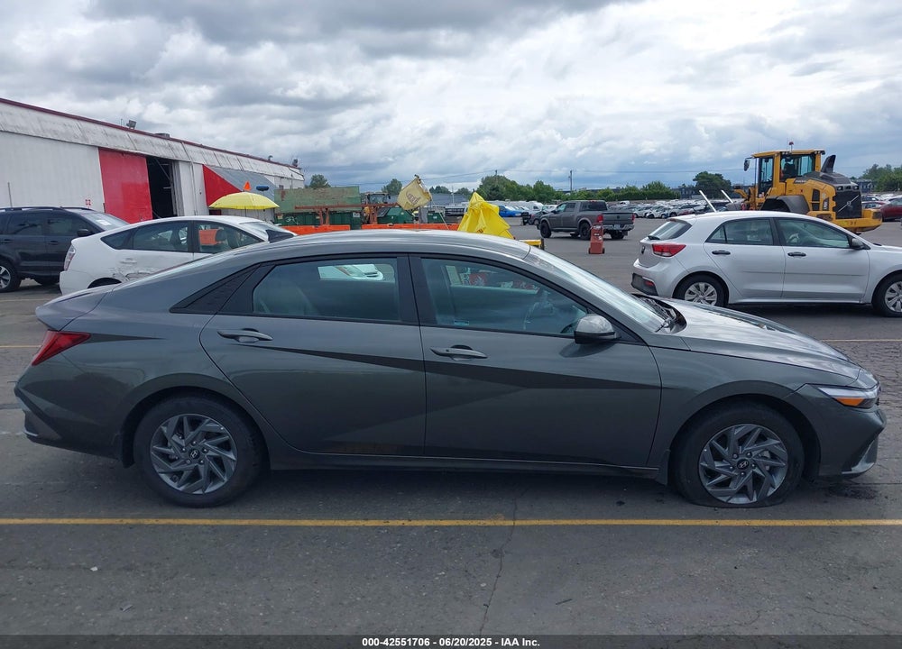 2024 HYUNDAI ELANTRA HYBRID BLUE VIN: KMHLM4DJ9RU120988