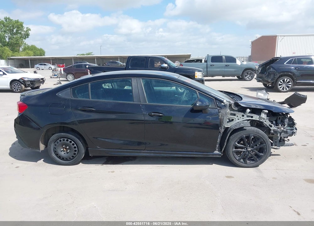 2019 CHEVROLET CRUZE VIN: 1G1BE5SM5K7141544