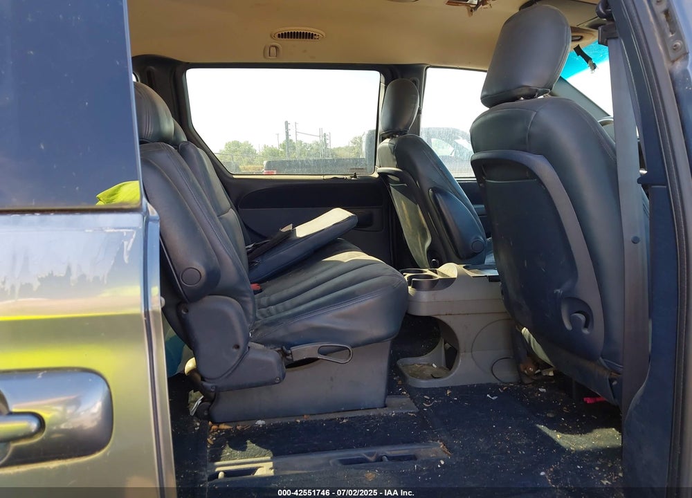 2001 DODGE GRAND CARAVAN SPORT VIN: 2B4GP44321R318342