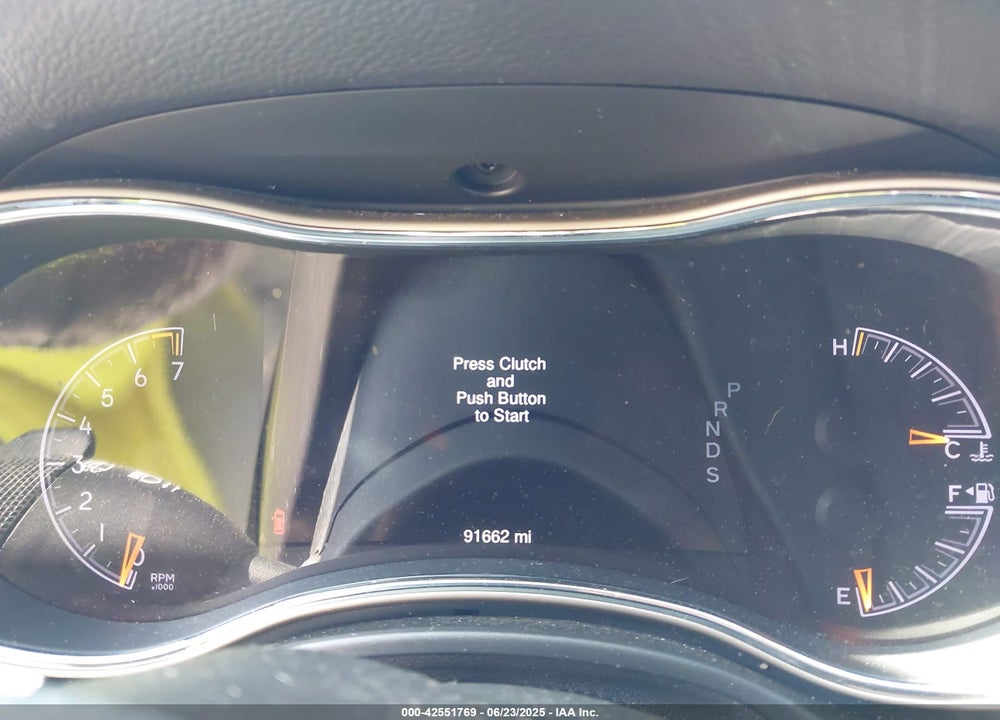 2015 JEEP GRAND CHEROKEE VIN: 1C4RJFAG3FC704252