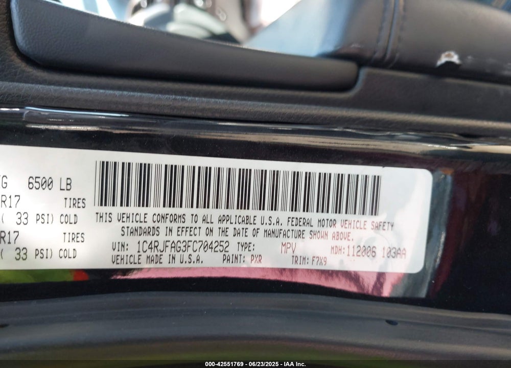 2015 JEEP GRAND CHEROKEE VIN: 1C4RJFAG3FC704252
