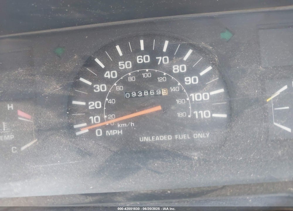 1985 TOYOTA PICKUP 1/2 TON RN55 DLX VIN: JT4RN55D7F0106536