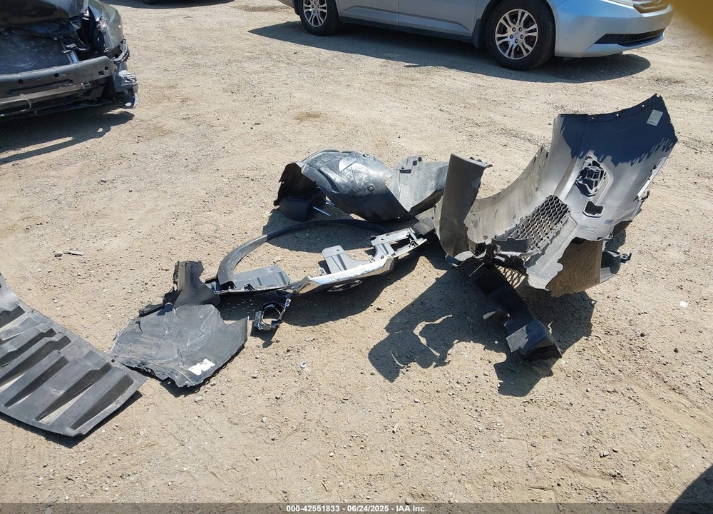 2015 NISSAN ROGUE VIN: 5N1AT2MV8FC806913