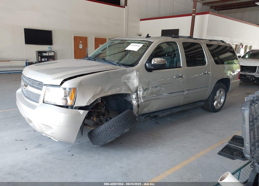 2013 CHEVROLET SUBURBAN 1500 VIN: 1GNSKKE79DR165963