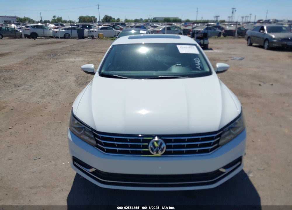 2017 VOLKSWAGEN PASSAT VIN: 1VWBT7A39HC018666