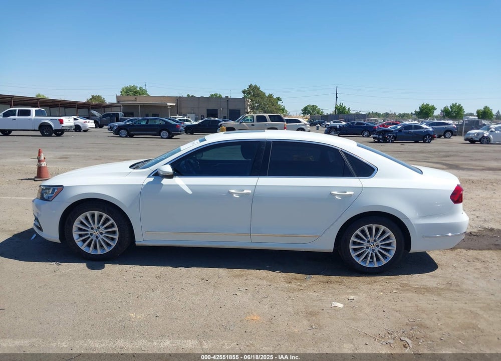2017 VOLKSWAGEN PASSAT VIN: 1VWBT7A39HC018666