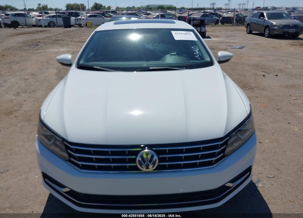 2017 VOLKSWAGEN PASSAT VIN: 1VWBT7A39HC018666
