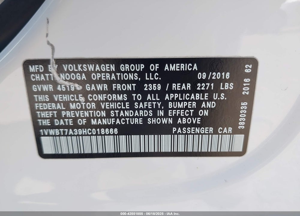 2017 VOLKSWAGEN PASSAT VIN: 1VWBT7A39HC018666