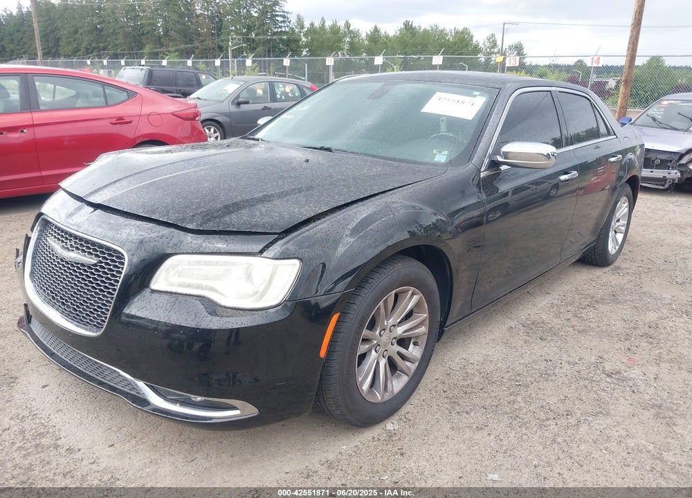 2016 CHRYSLER 300 VIN: 2C3CCAEG8GH334318