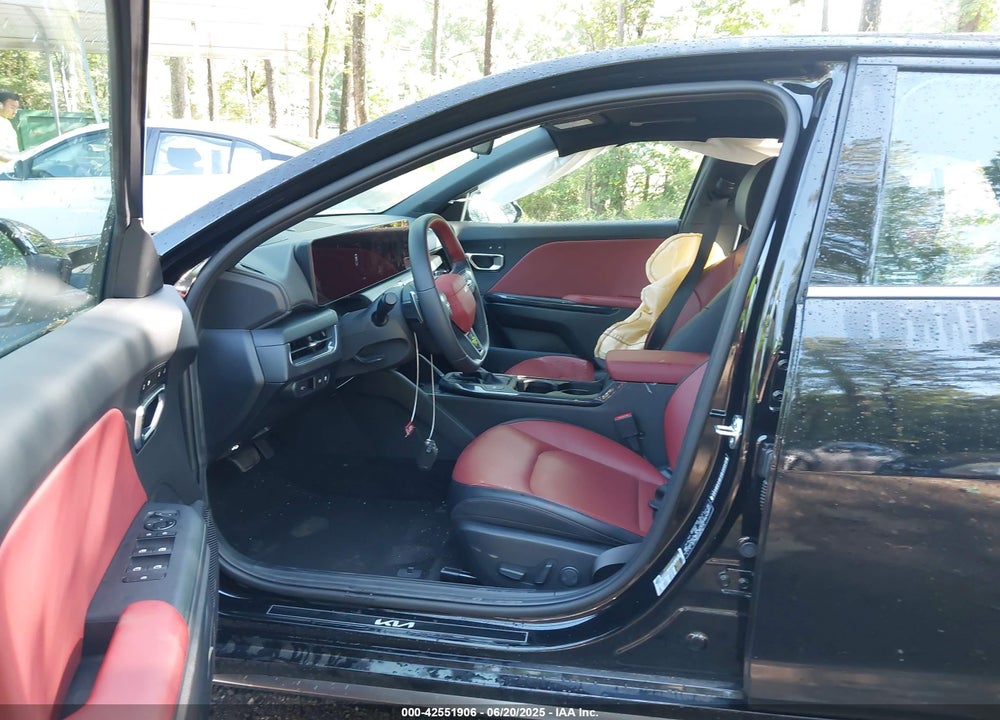 2025 KIA K4 VIN: 3KPFW4DE6SE052278