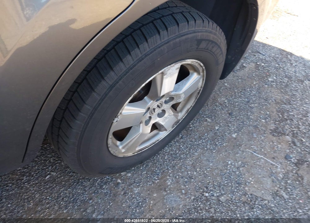 2011 HONDA PILOT VIN: 5FNYF4H56BB069918