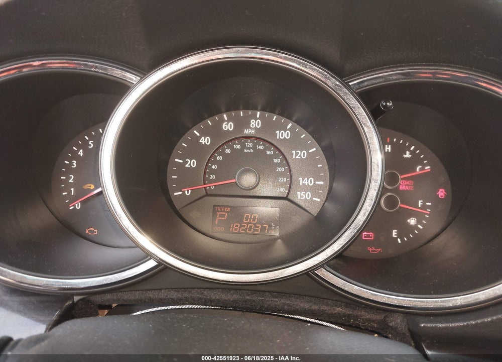 2011 KIA SORENTO EX VIN: 5XYKUDA12BG071970