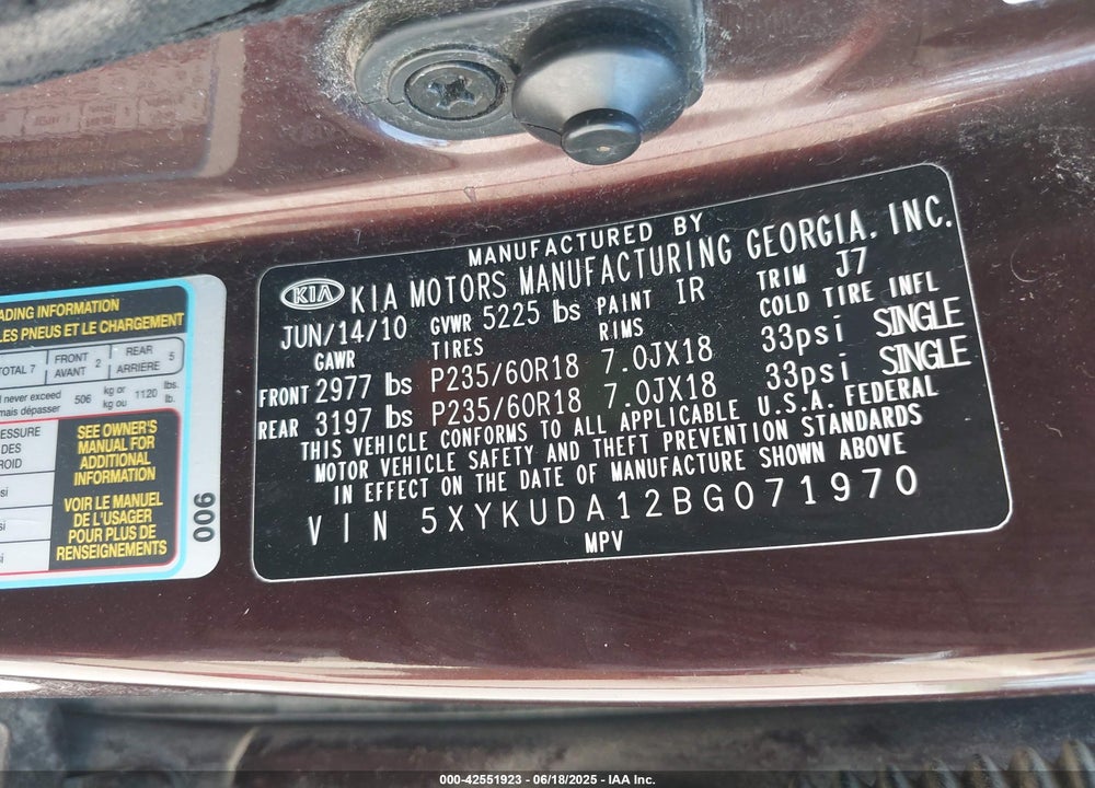 2011 KIA SORENTO EX VIN: 5XYKUDA12BG071970