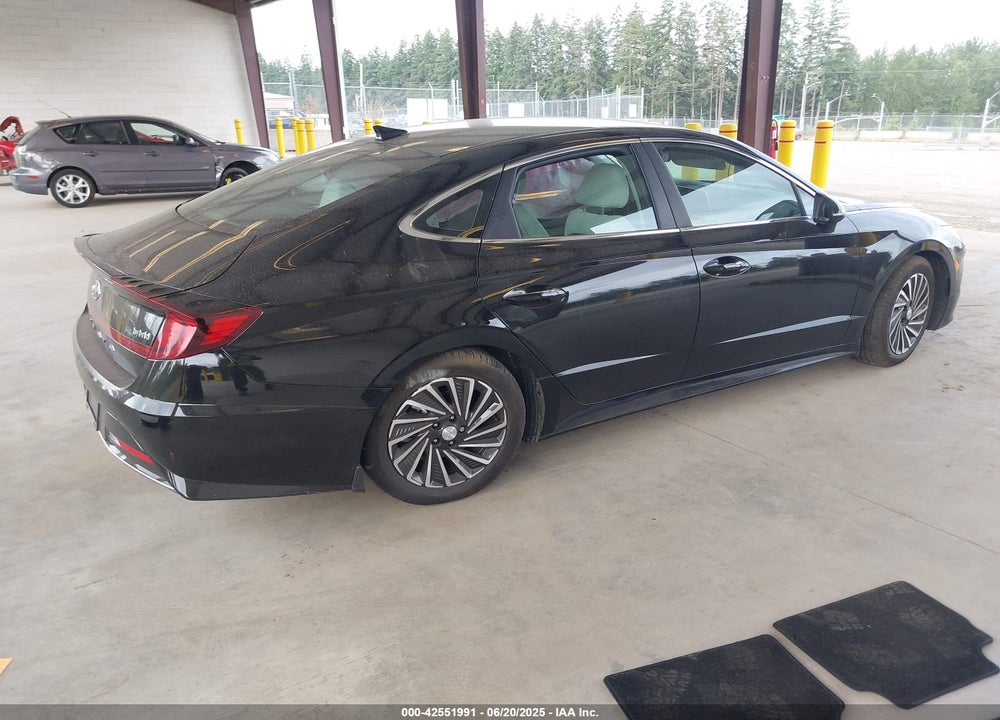 2023 HYUNDAI SONATA HYBRID VIN: KMHL34JJ3PA067565