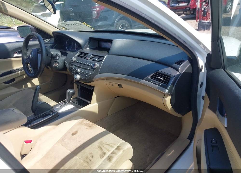 2012 HONDA ACCORD VIN: 1HGCP2F35CA061043