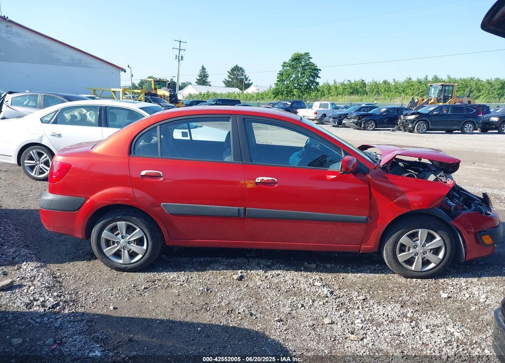 2008 KIA RIO VIN: KNADE123086382195