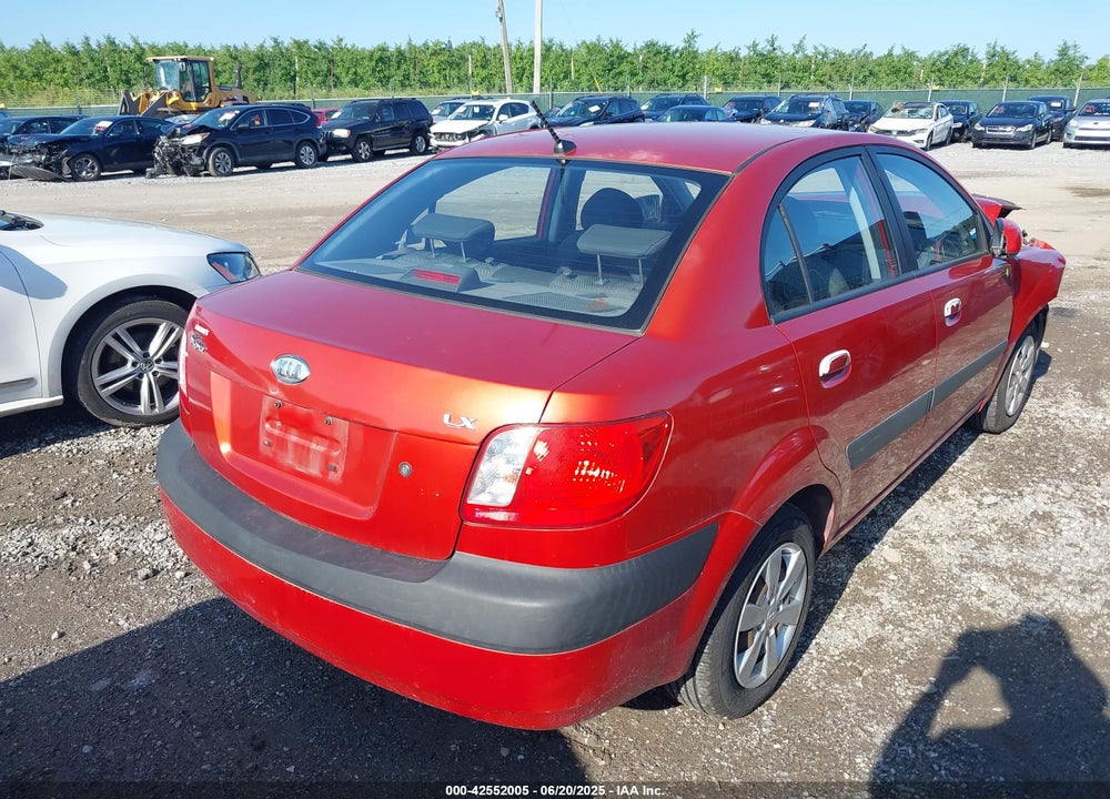 2008 KIA RIO VIN: KNADE123086382195