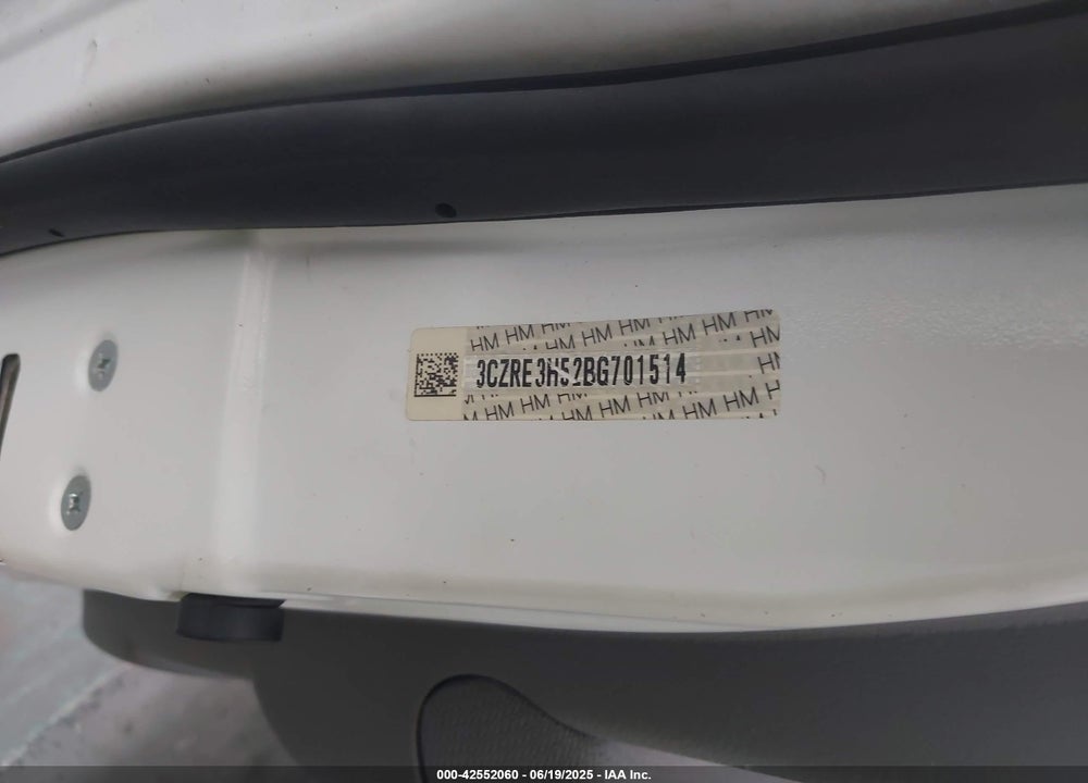 2011 HONDA CR-V VIN: 3CZRE3H52BG701514