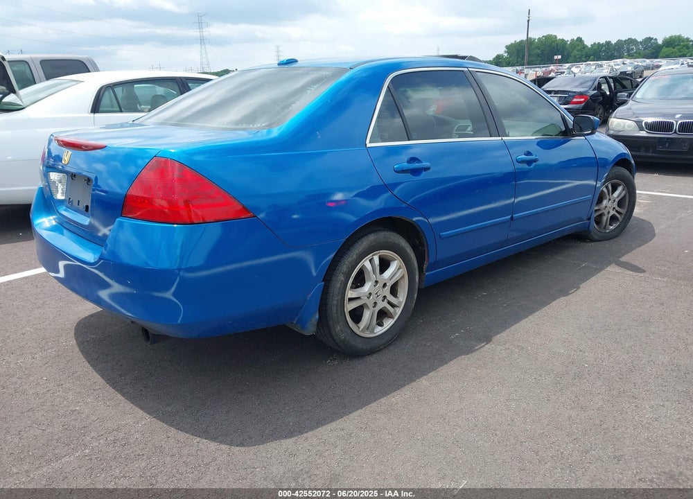 2007 HONDA ACCORD 2.4 EX VIN: 1HGCM56867A184992