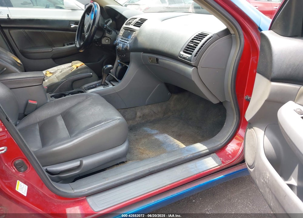2007 HONDA ACCORD 2.4 EX VIN: 1HGCM56867A184992