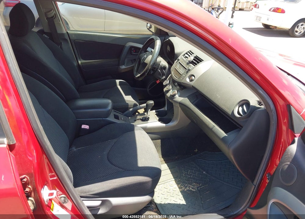 2006 TOYOTA RAV4 SPORT VIN: JTMZD32V266008046